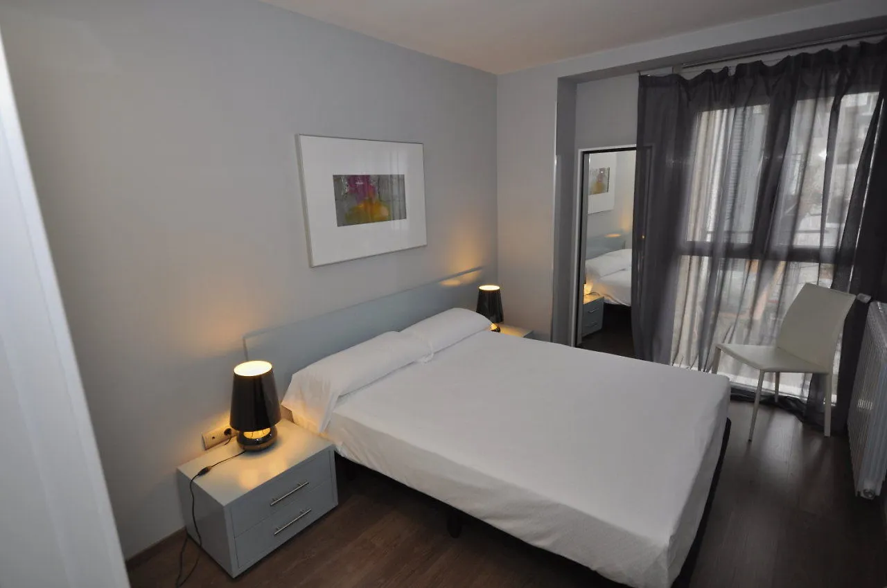 Hotel & Suites Arrizul Gros Сан-Себастьян