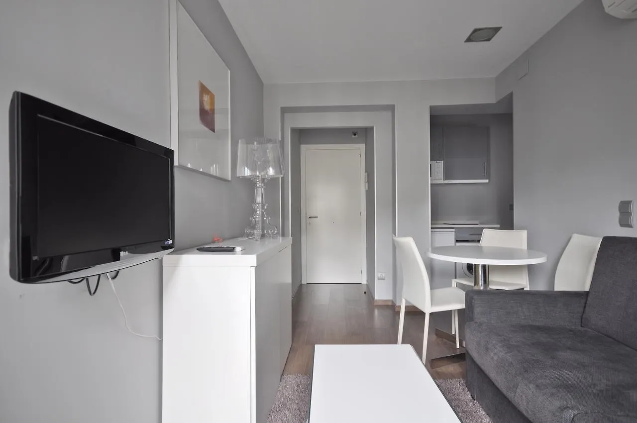 Hotel & Suites Arrizul Gros Сан-Себастьян