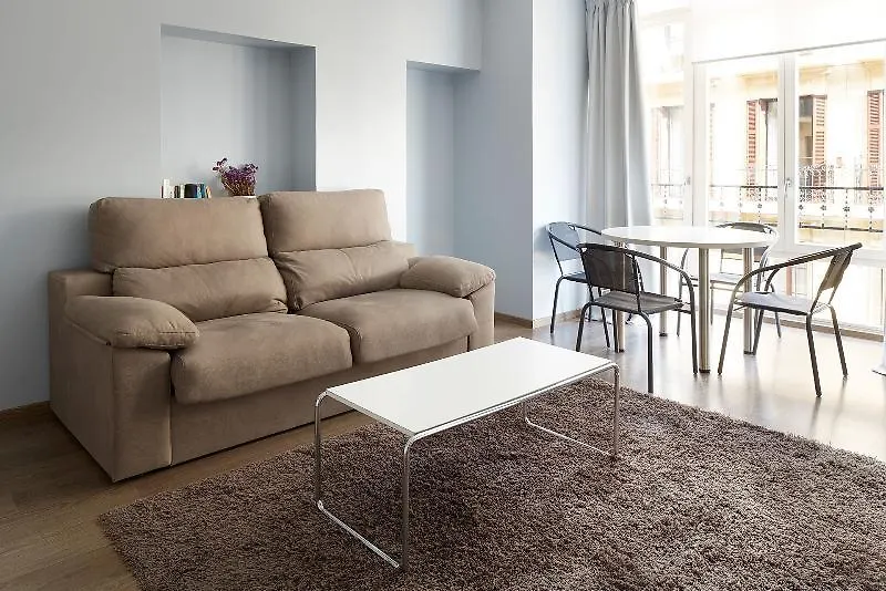 Hotel & Suites Arrizul Gros Сан-Себастьян