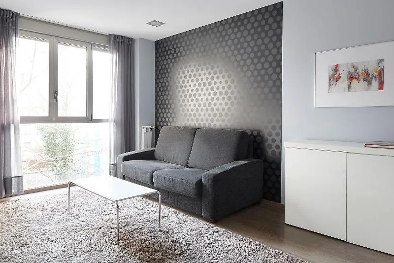 Hotel & Suites Arrizul Gros Сан-Себастьян