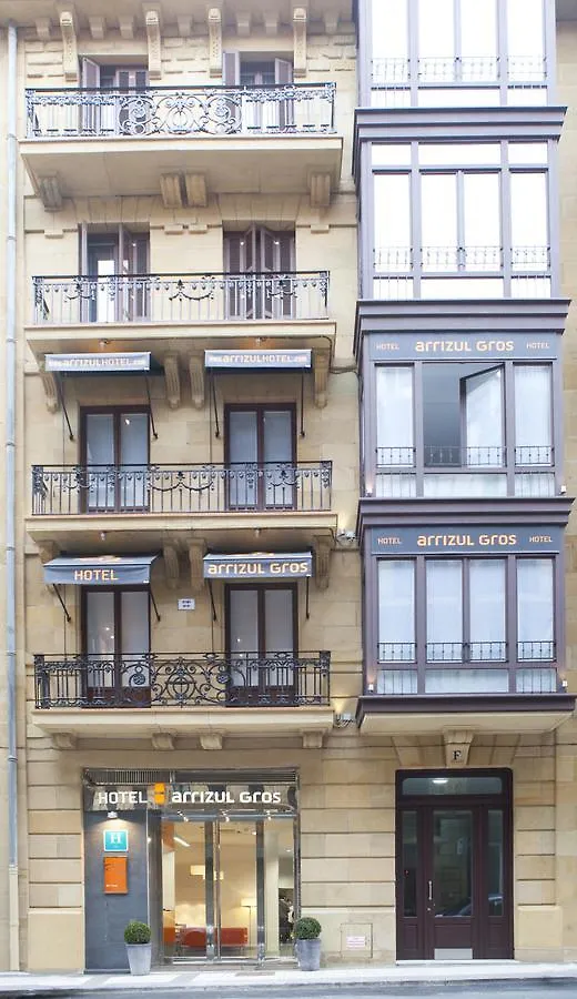 Hotel & Suites Arrizul Gros San Sebastián