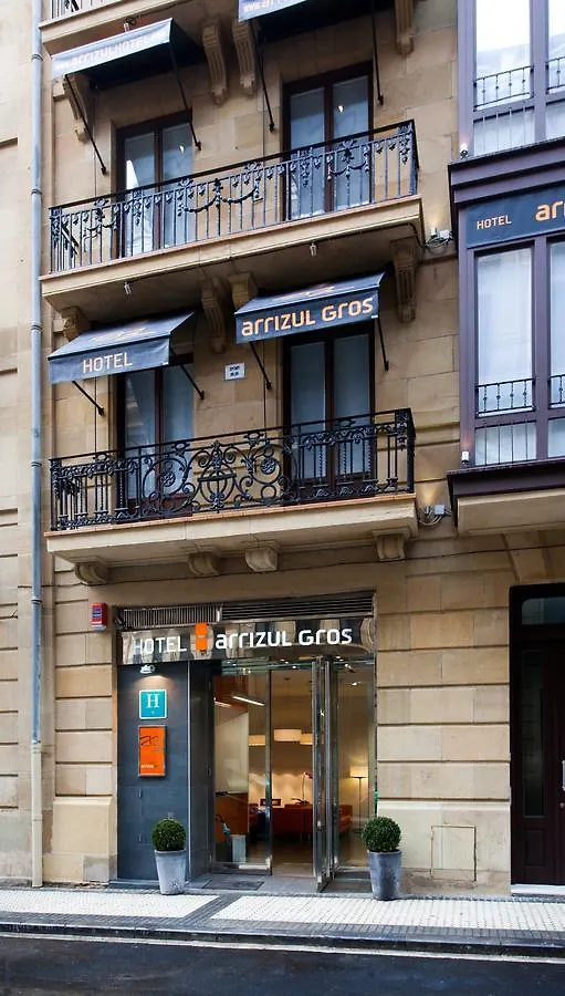 Hotel & Suites Arrizul Gros San Sebastián España